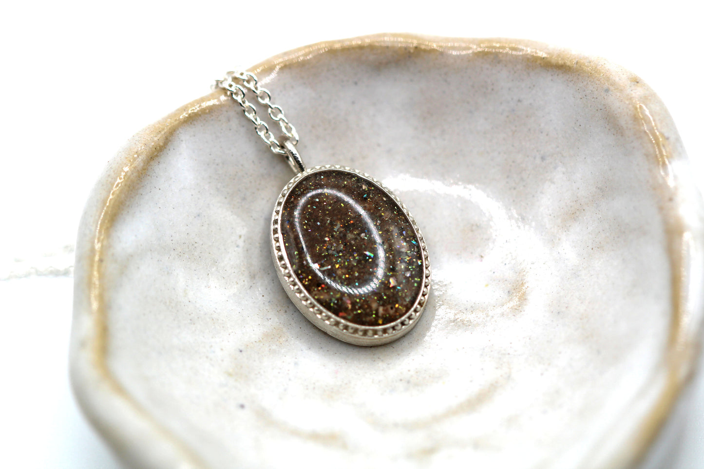Belle Oval Pendant