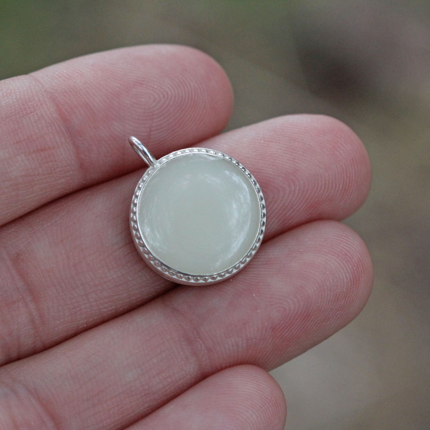 Belle Round Pendant