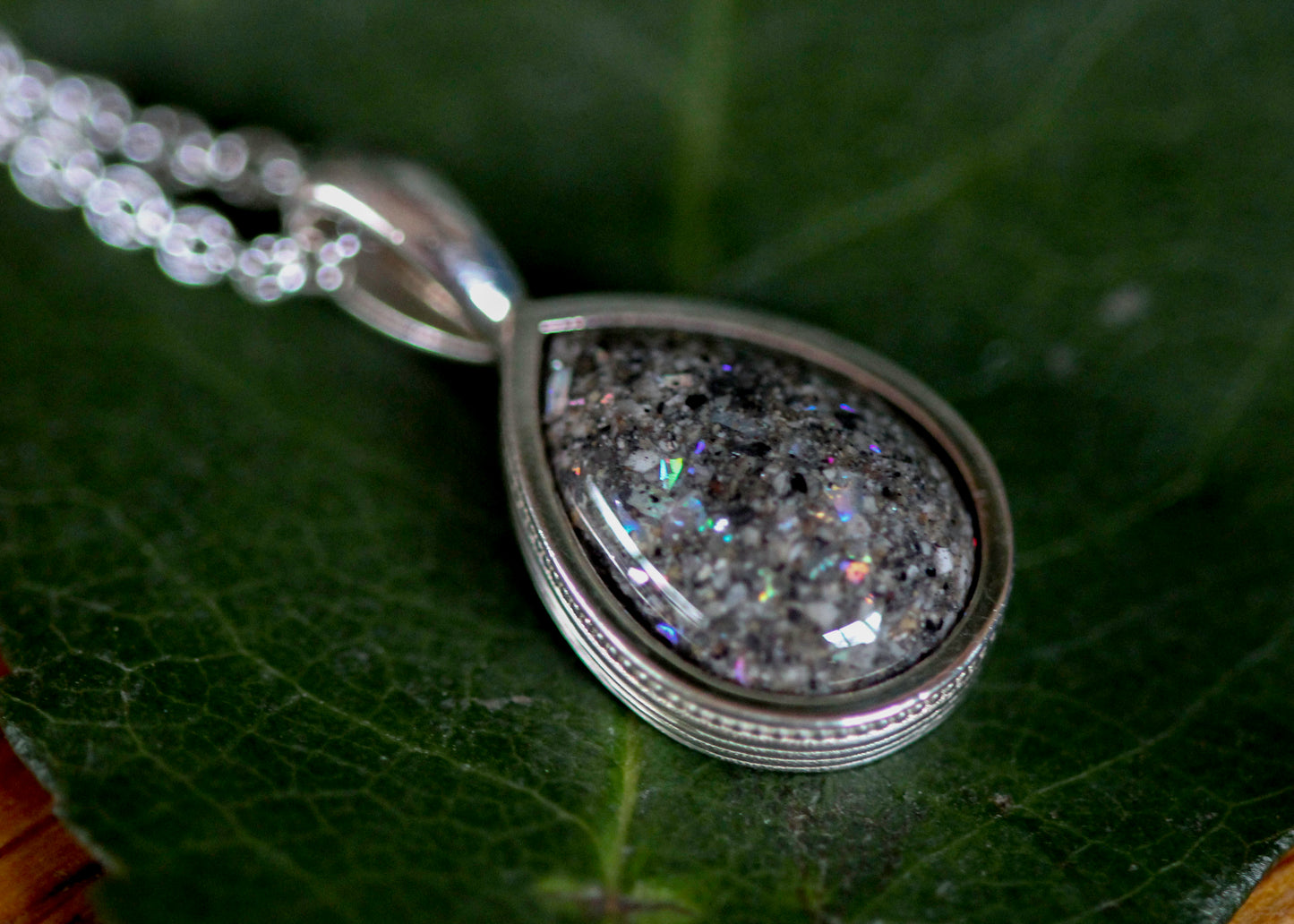 'Belle' Pear Pendant