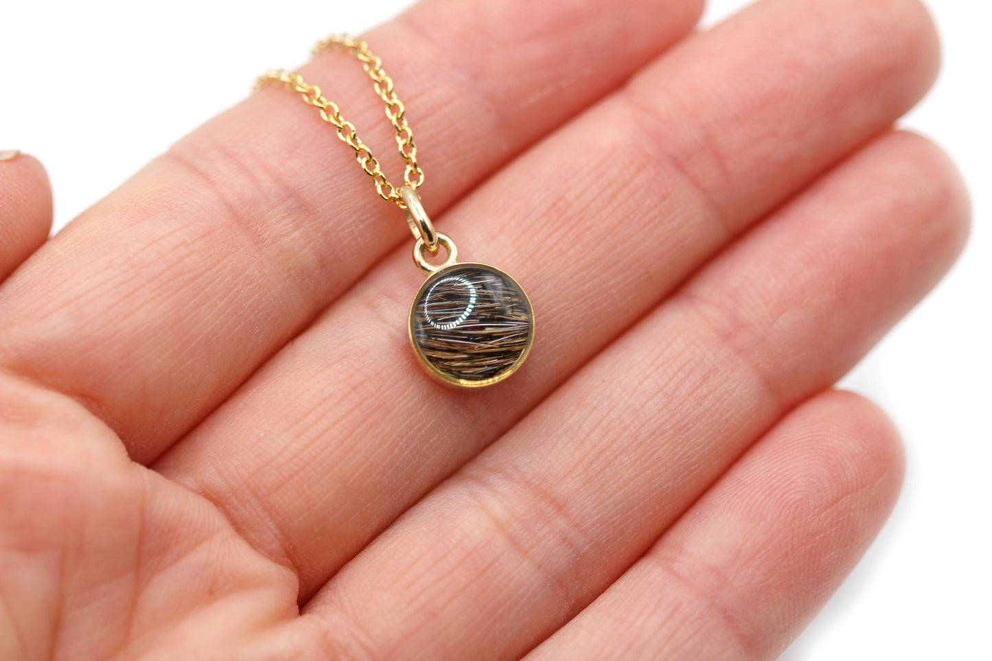 Esme Round Pendant