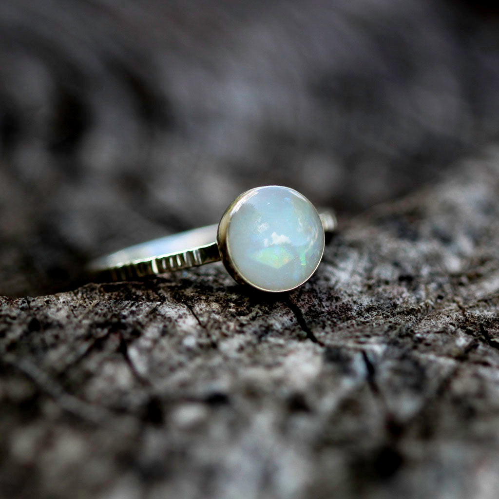 Round Modern Ring w/Band Choice